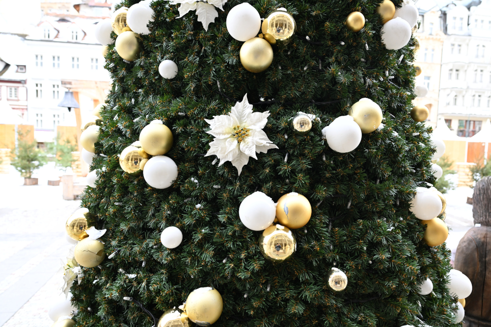 Detail of christmass tree in Karlovy Vary.